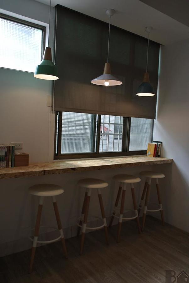 Bobooks Hostel Chiayi City Exterior photo